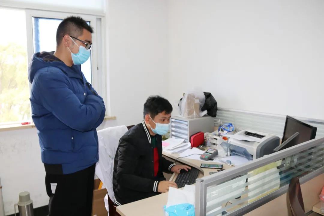 C:\Users\Administrator\Desktop\网站照片\1.5（5）.jpg