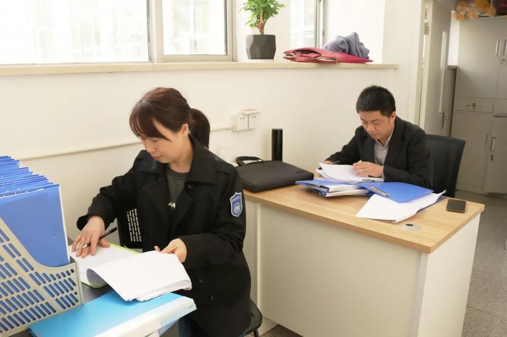 C:\Users\Administrator\Desktop\网站照片\12.10（2）.jpg